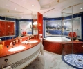 burj-khalifa-inside-bathroom