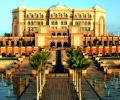 emirates-palace-entrace-fou