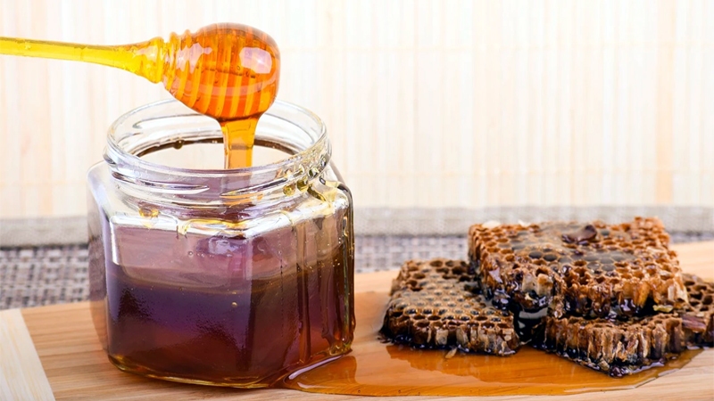 What is Propolis Honey