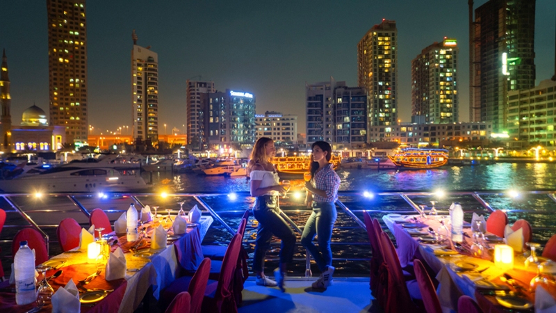 Dubai Dhow Cruise Packages