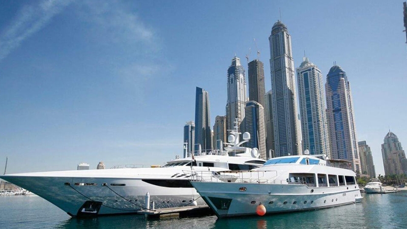 Hiring Yacht Service in Abu Dhabi