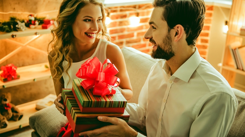 The 18 Best Options for Gift Delivery in Dubai 2023 