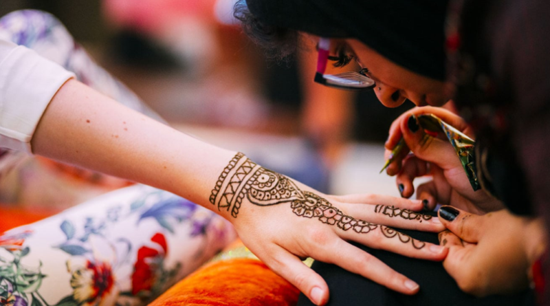 Henna Party 101: All About Henna Parties