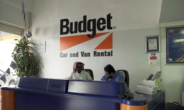 Cheap rent a car in Dubai