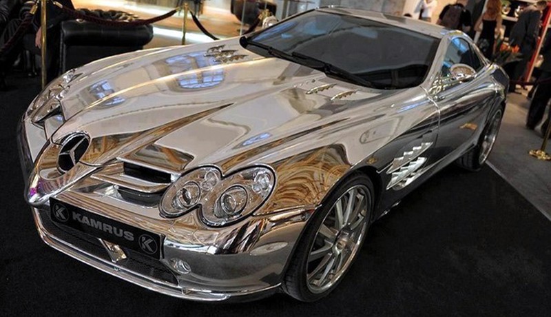 white gold Mercedes SLR